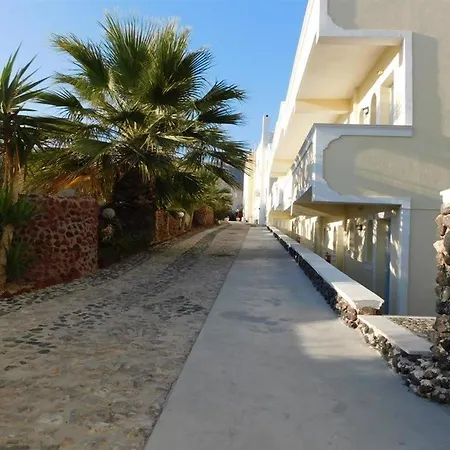 Sea Side Perissa (Santorini)